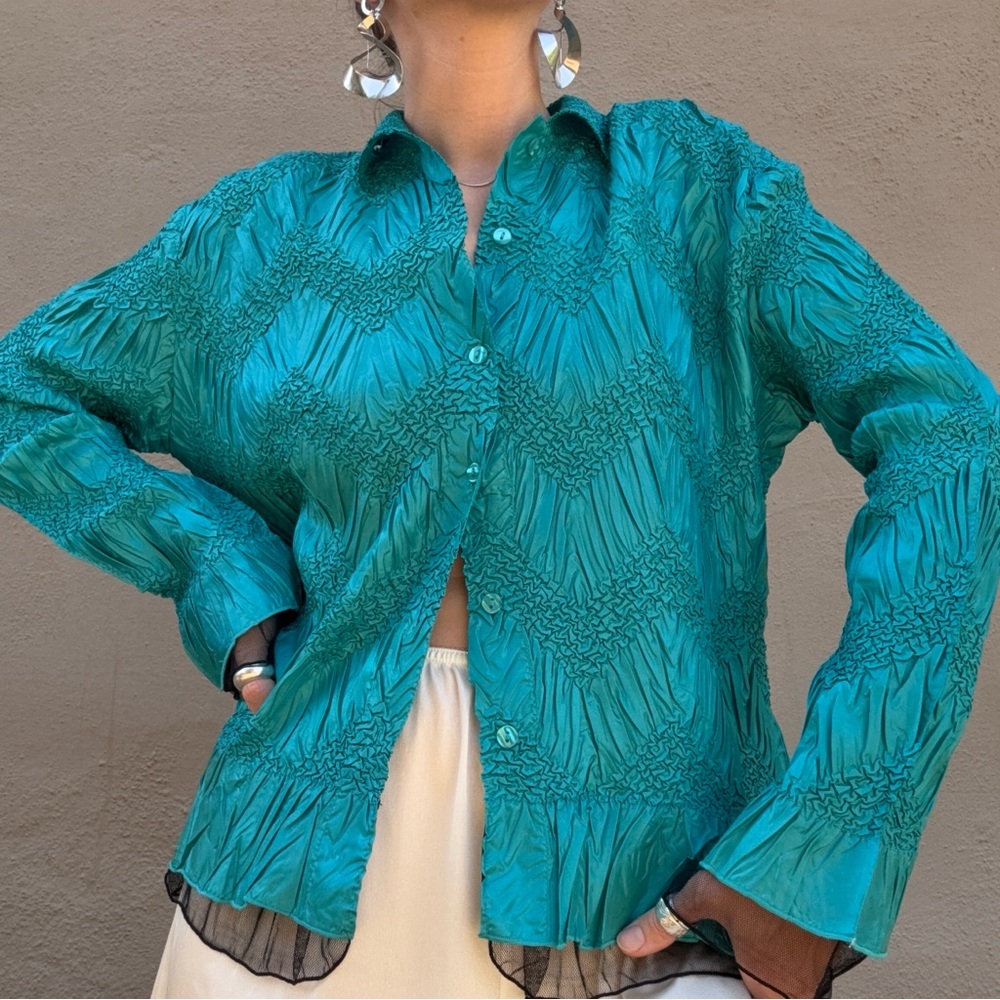 Vintage Teal Crinkle Textured Button-Up